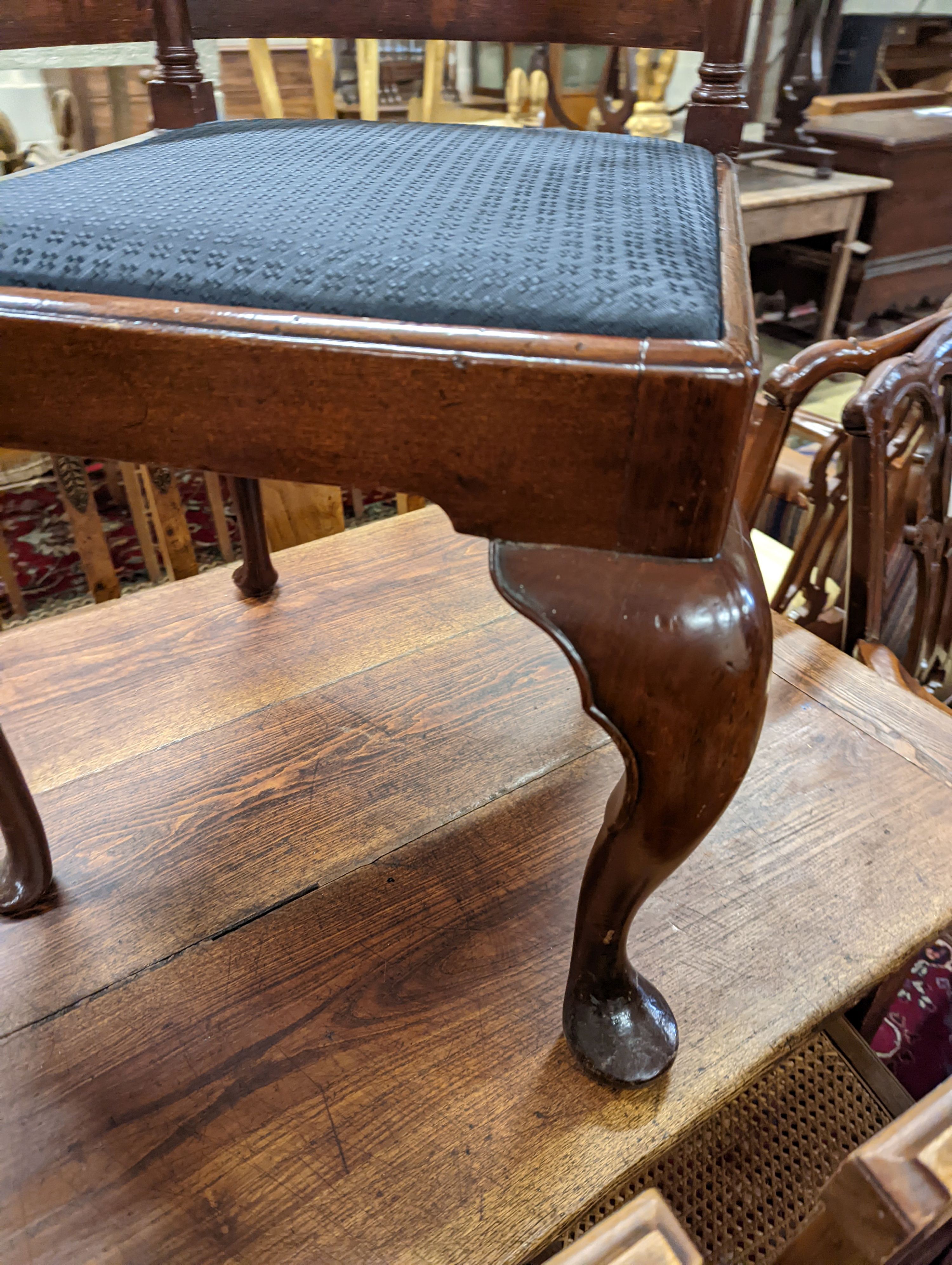 A Georgian style mahogany pad foot corner chair. H-80cm.